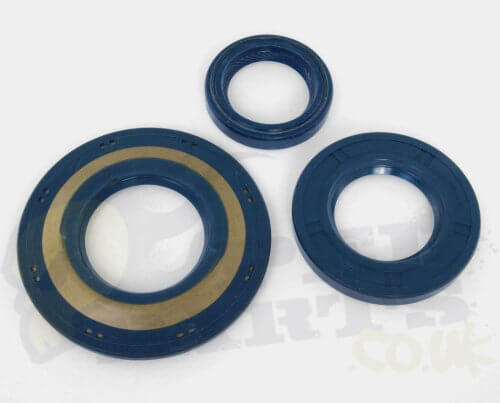 Clutch, Flywheel Driveshaft Oil Seals- Vespa PX125/200